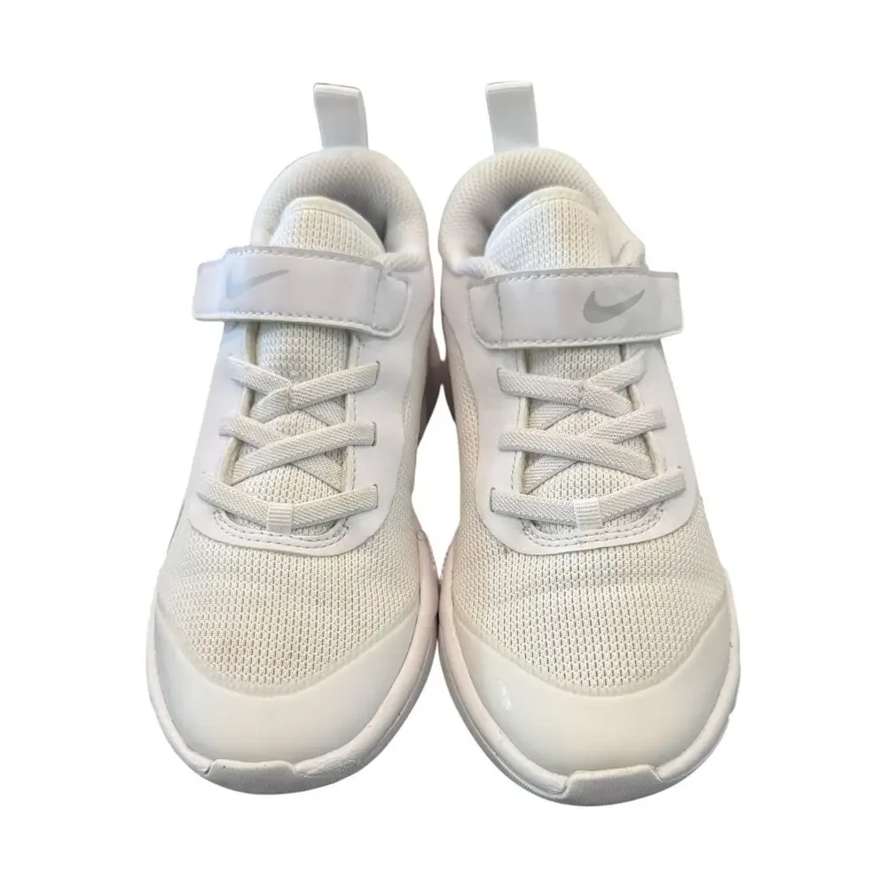 Nike Omni Multi-Court Kids Shoes White Pure Platinum 13C DM9026-100
